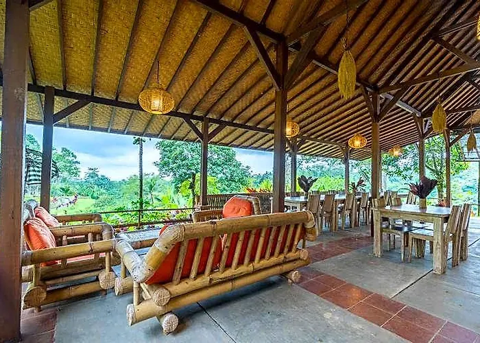 Sang Tirta 5*